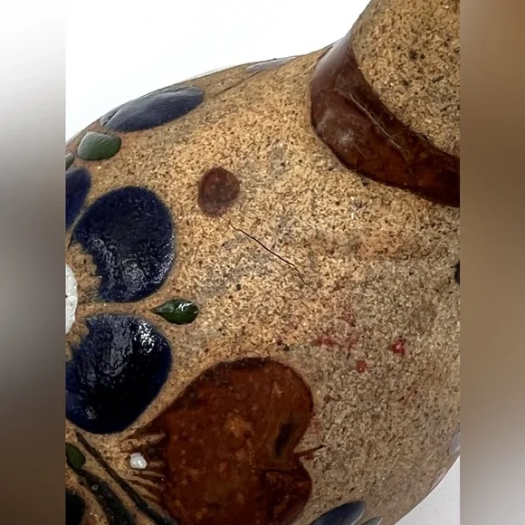 Tonala Pottery Mexican Folk Art Hand Painted Bird Figurine Floral Design 5x3x4" - Picture 9 of 10